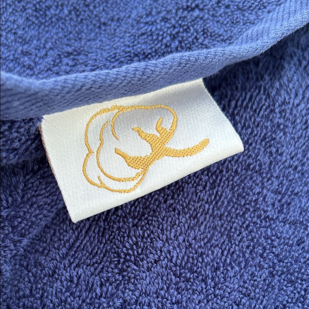 Navy Blue Towels Set of 2 - Picture 4 of 5